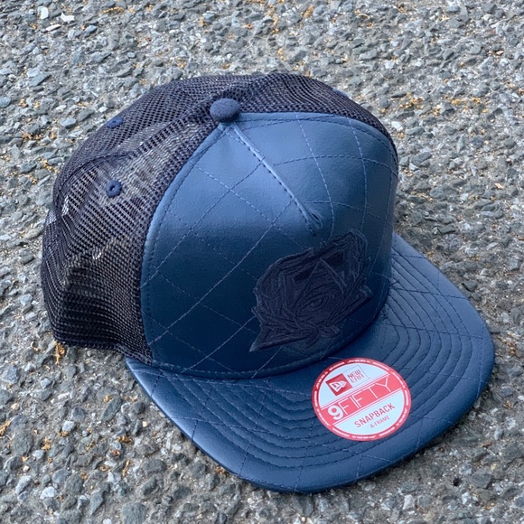 New Era Secret Society Leather EYE 9FIFTY Snapback - Picture 2 of 6